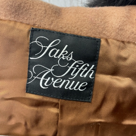 Saks Fifth avenue wool coat size 6 - Picture 13 of 16